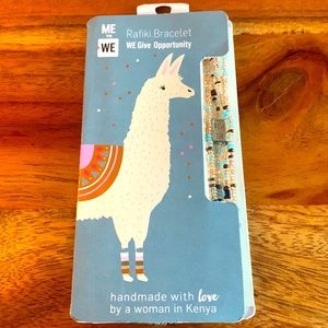 Rafiki Bracelet In champagne, light blue, and iridescent navy/plum